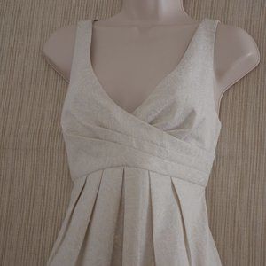 White House Black Market v neck cream jacquard cocktail dress Size:2